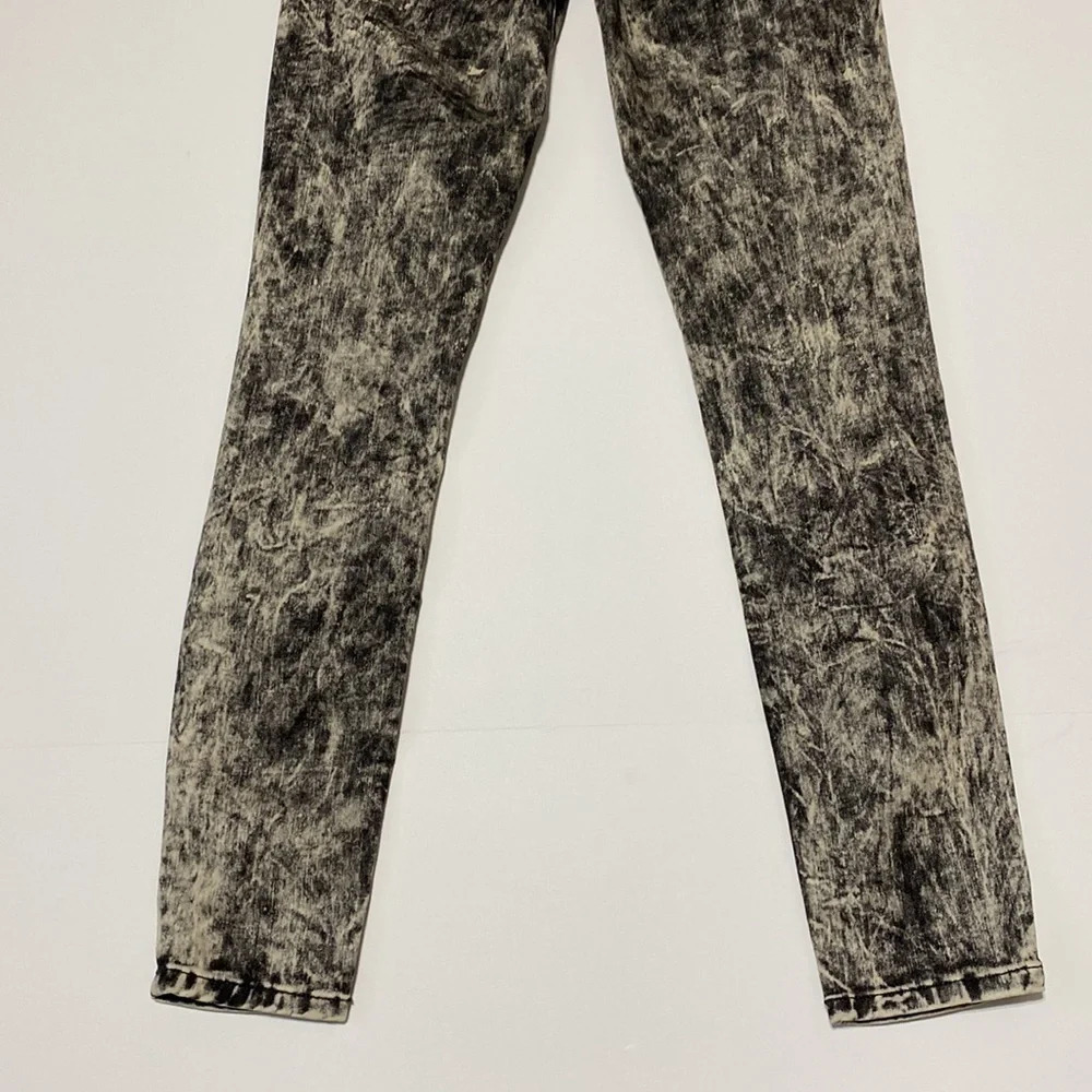 SP Black Acid Wash Distressed Skinny Jeans Size 5 - Picture 5 of 5